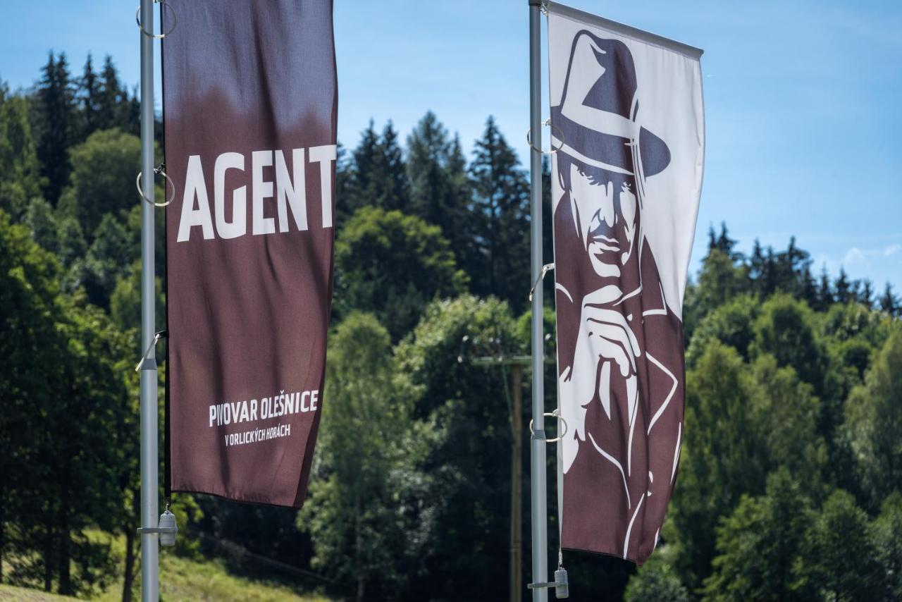 Pivovar A Penzion Agent Olesnice v Orlickych horach Exterior foto