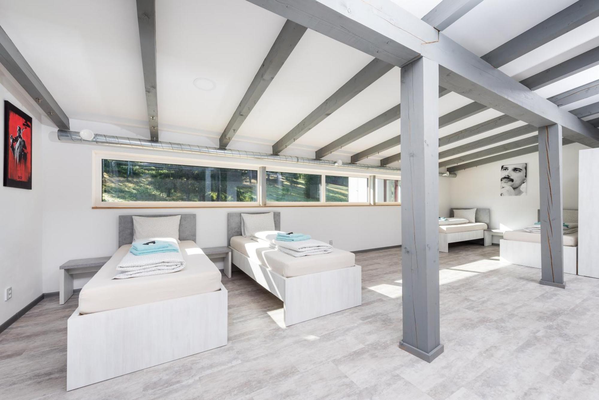 Pivovar A Penzion Agent Olesnice v Orlickych horach Zimmer foto